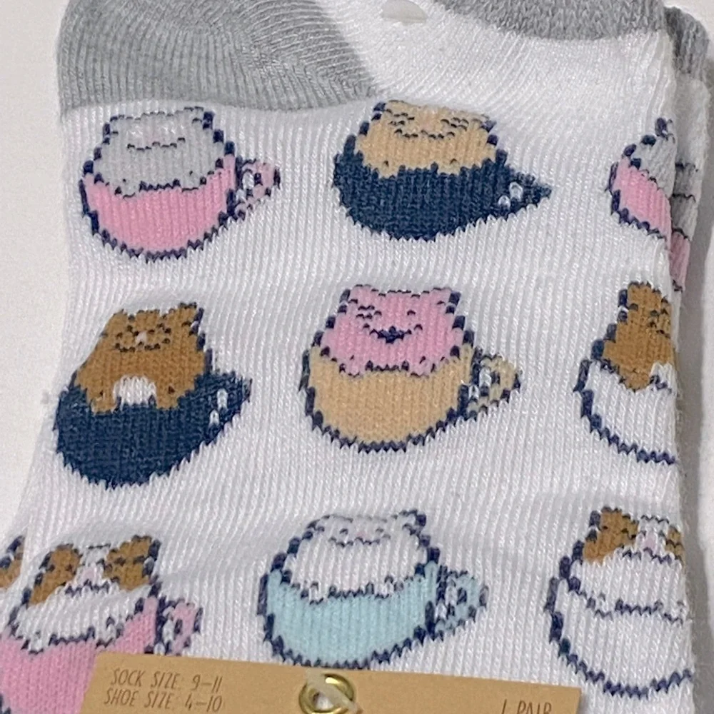 High Point Design Set of Five Pairs of Socks No Shows Shoe Size 4 - 10